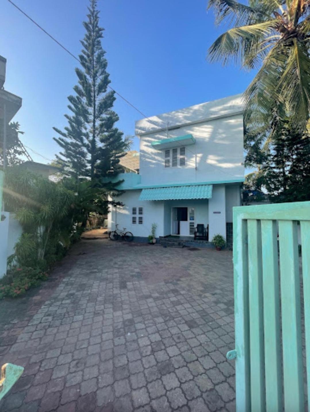 Sun n Tan Beach Home Kannur Exterior foto
